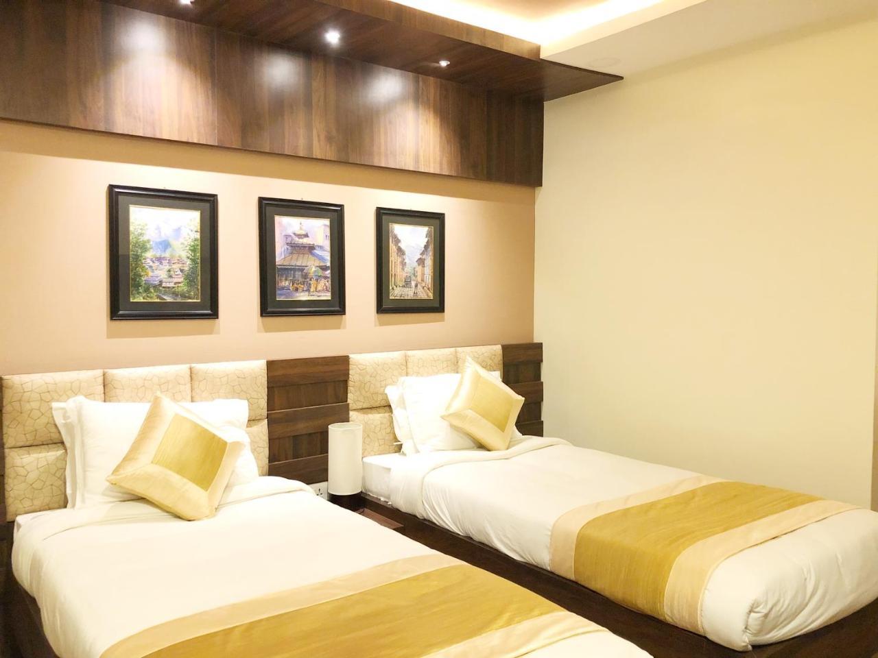 Hotel Kailas Pvt Ltd Birganj エクステリア 写真